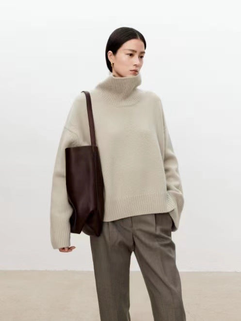 Loose Cashmere Turtleneck Sweater (Woolen Knit)