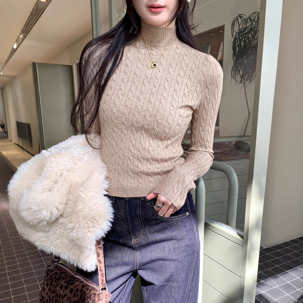 **ContourKnit™ Cropped Sweater**